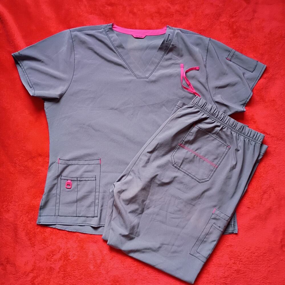 Carhartt Women's Cross Flex V-Neck Scrub Set Plus Size 2XL XXL Grey Pink 2 Peice